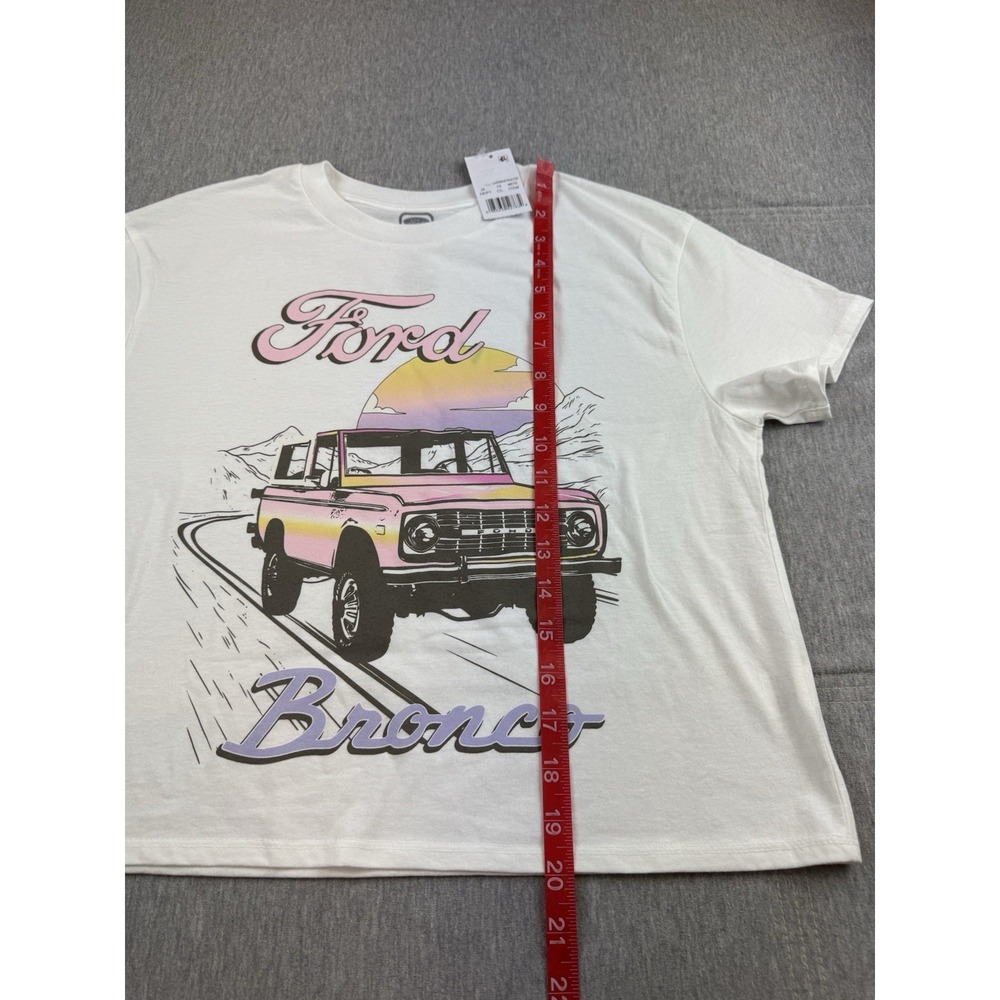 Ford bronco Classic Graphic White Cropped T-shirt Children's Kids XL (12-14) NWT - Picture 7 of 8